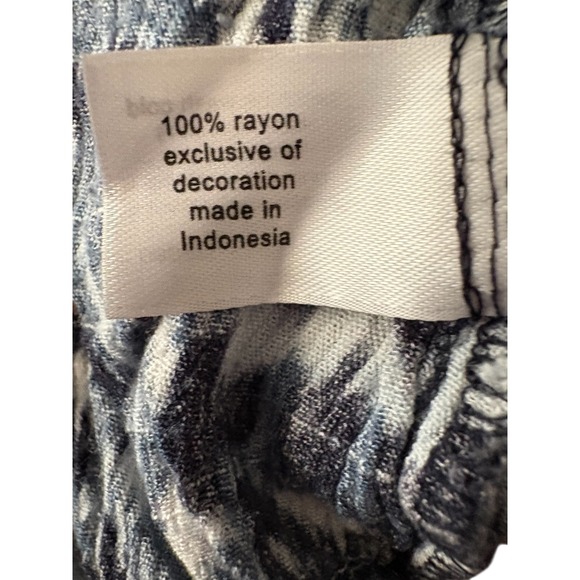 Lane Bryant Blue Ikat Print Rayon Blouse V-Neck Button Front Top Plus Size 18/20 - Picture 7 of 7